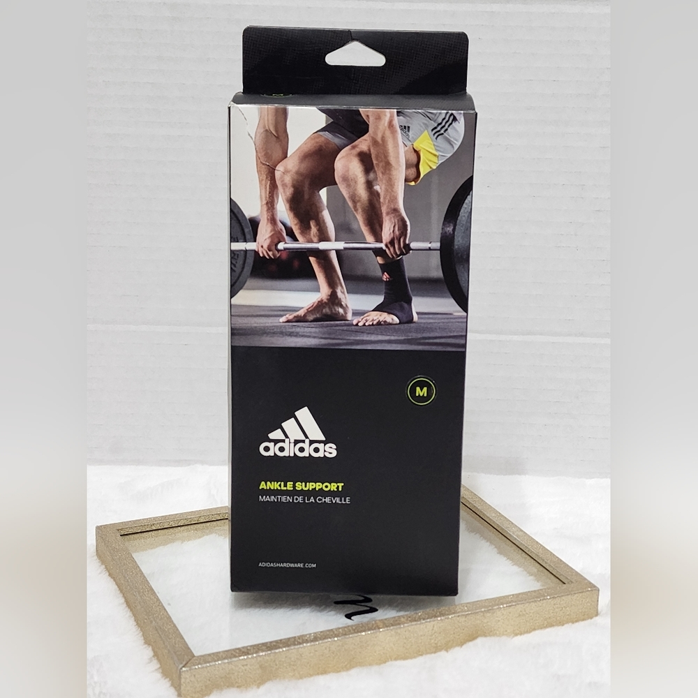 NWT Adidas Men’s Ankle Support with Reinforced Nylon - Red/Black Size M